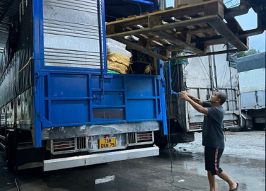 Vận tải hàng hóa – Nâng hạ và sắp xếp lên xe